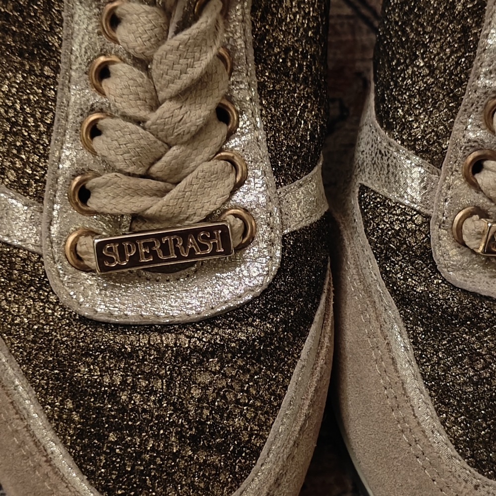Gold Supertrash Sneakers - Picture 3 of 6